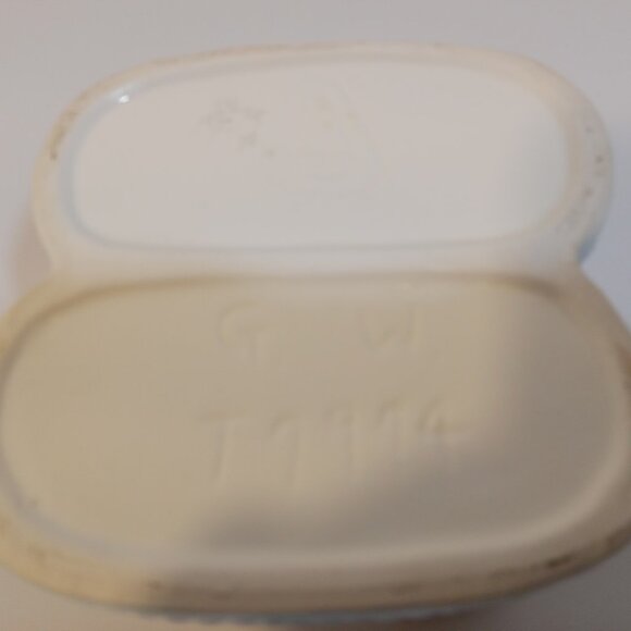 G W Ceramic Planter Baby Boots Booties White Blue Pink Baby Shower T7974 - Picture 7 of 10